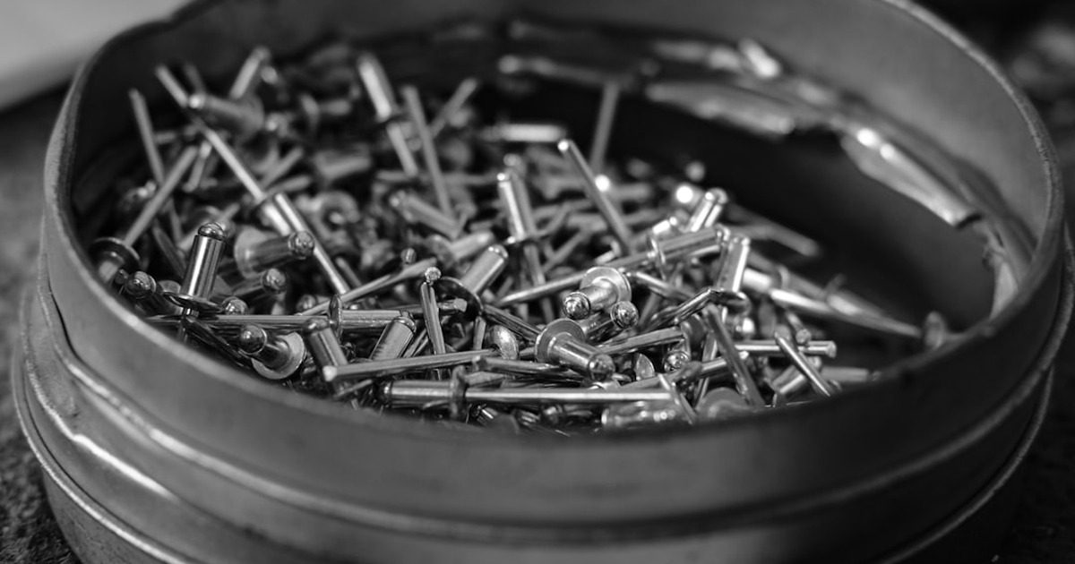 Various types of high-quality construction iron nails for roofing and wood works
