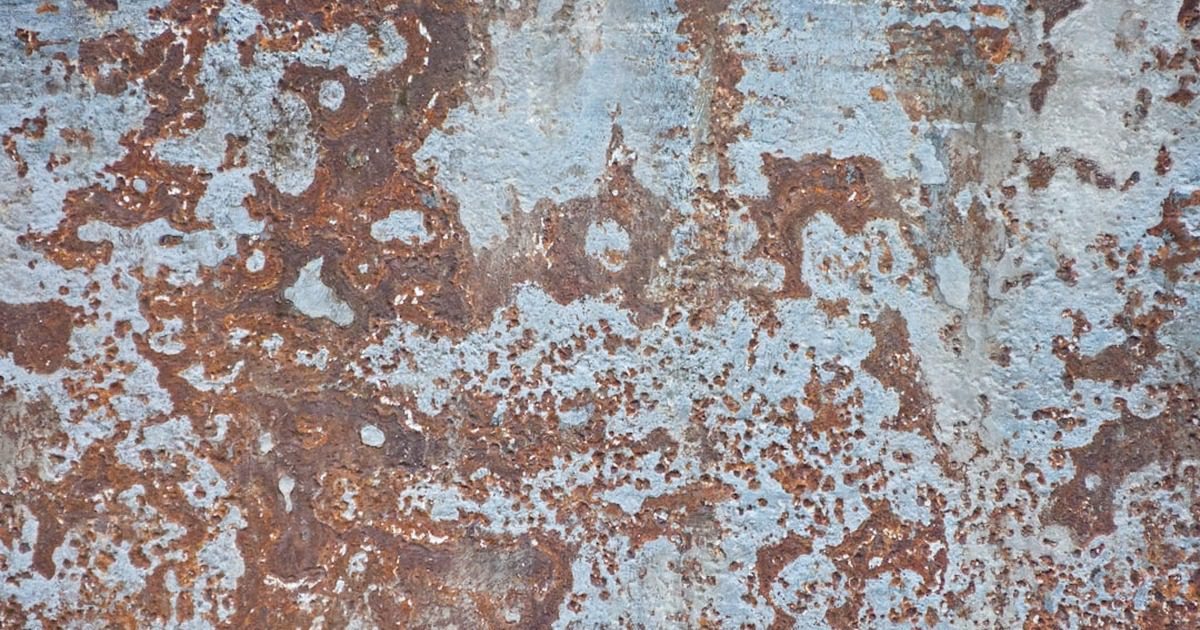 Anti-rust chemical coatings and sprays for iron protection