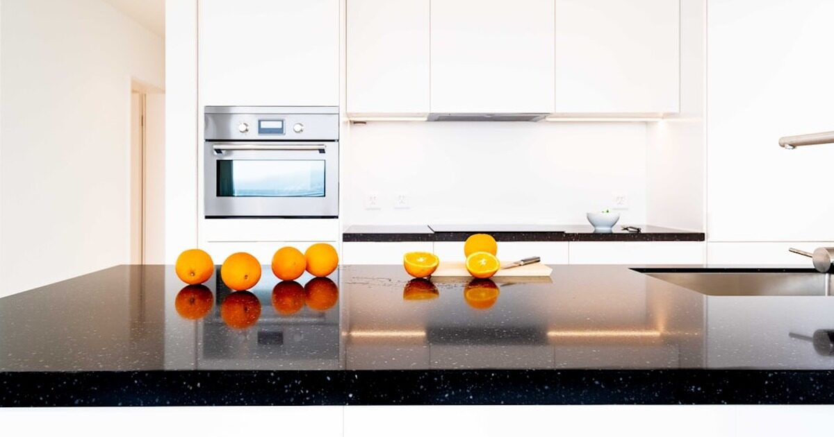 Black granite price for kitchen top