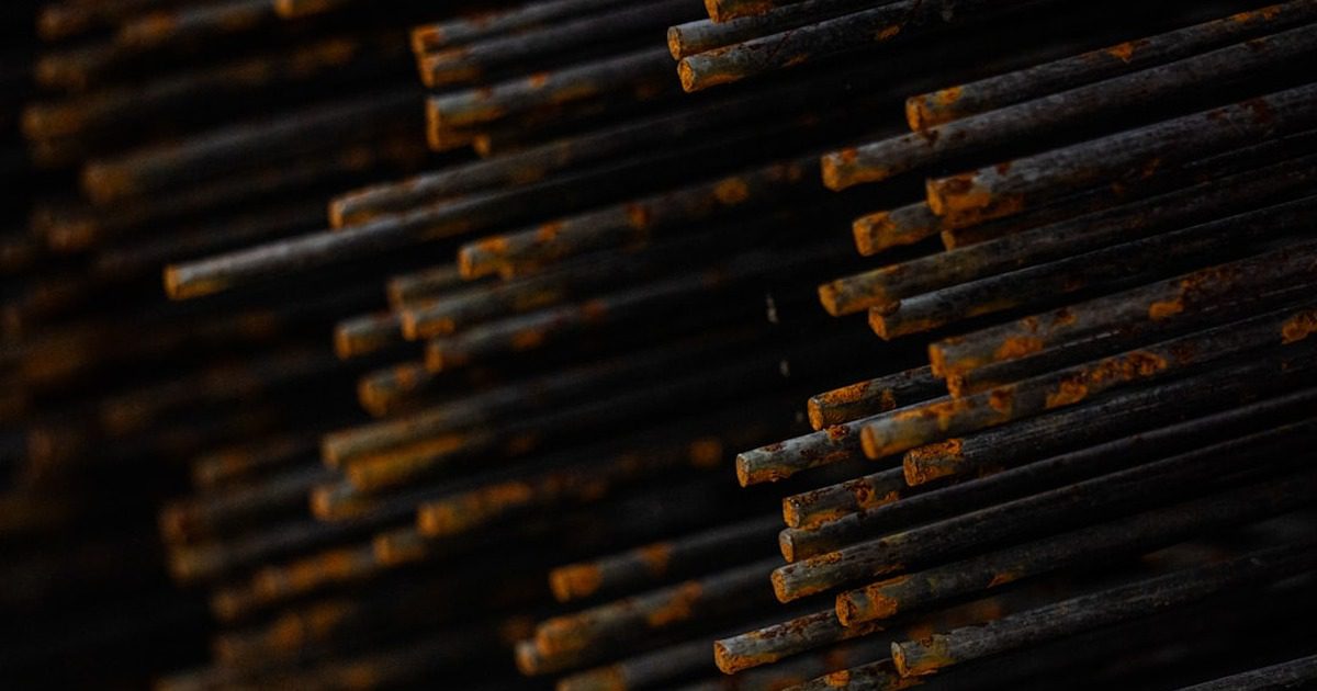 How to calculate rebar needed for a slab