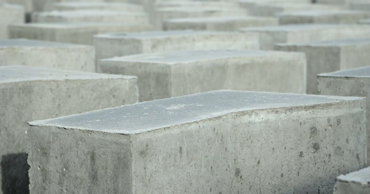 Pre-cast concrete - ቀድሞ የተዘጋጀ ኮንክሪት