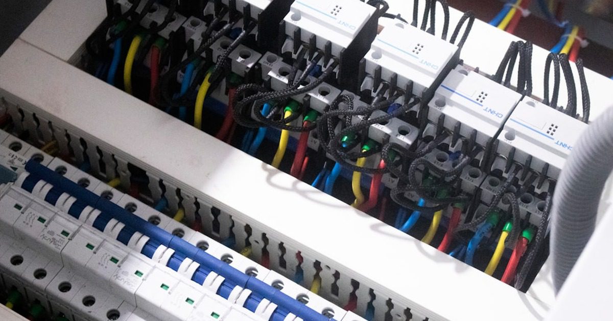 ለምንድነው የኤሌክትሪክ ገመድ የሚዘረጋው?
